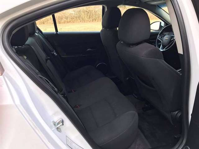 Chevrolet Cruze 2012 photo 16